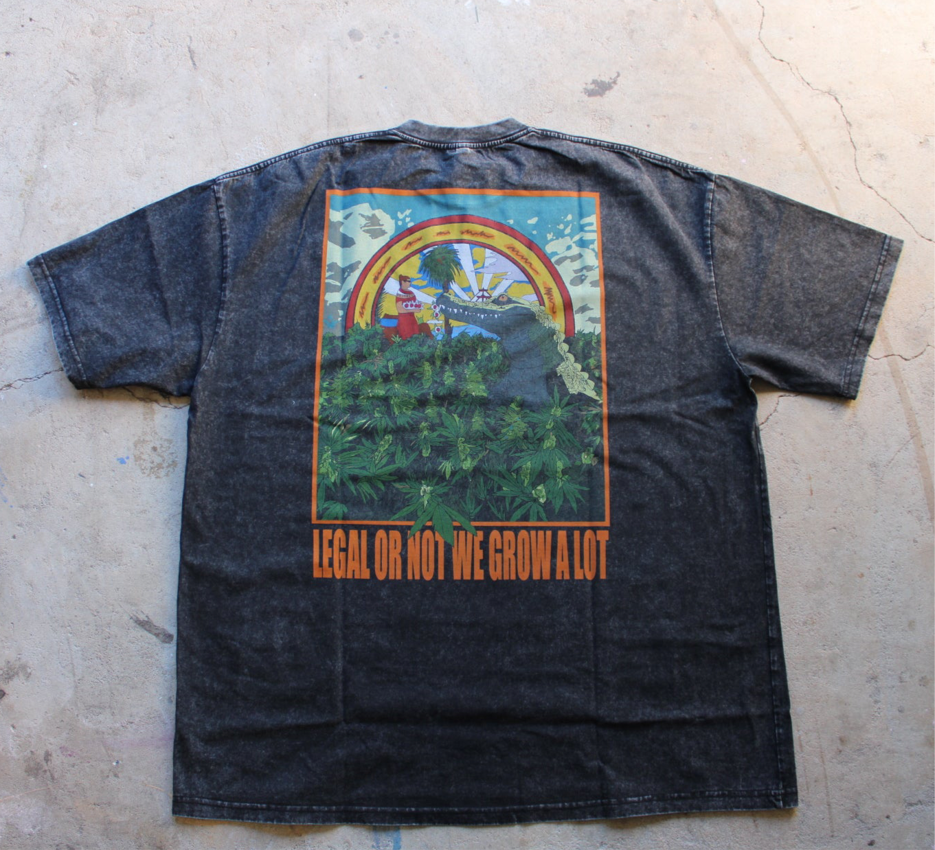 LEGAL OR NOT WE GROW ALOT! (BLACK)